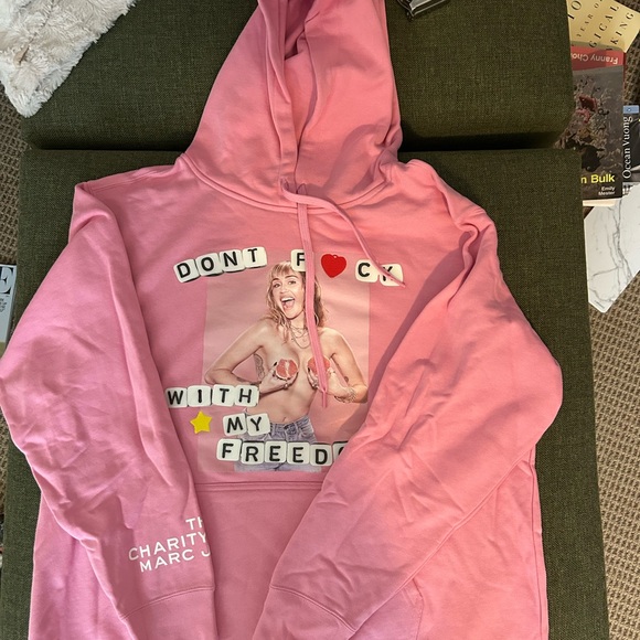 Marc Jacobs x Miley Cyrus Planned Parenthood Hoodie * will donate proceeds* - Picture 2 of 9